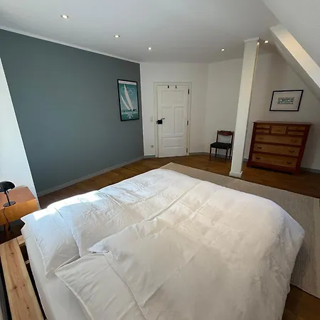 Apartmán Luxurioese Design Am Barockschloss 150 M2 *