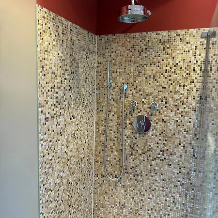 Luxurioese Design Am Barockschloss 150 M2