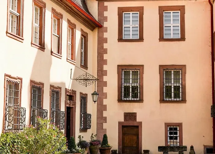 Apartamento Luxurioese Design Am Barockschloss 150 M2 Zeitlofs