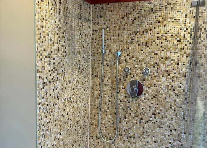 Luxurioese Design Am Barockschloss 150 M2