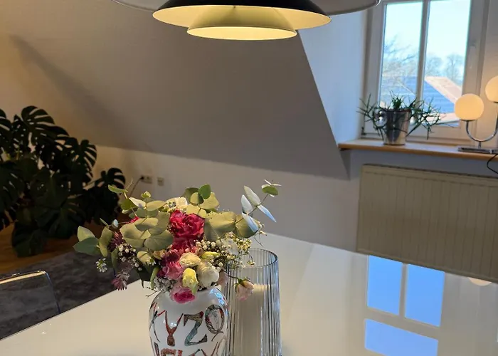 Luxurioese Design Am Barockschloss 150 M2 Apartamento *
